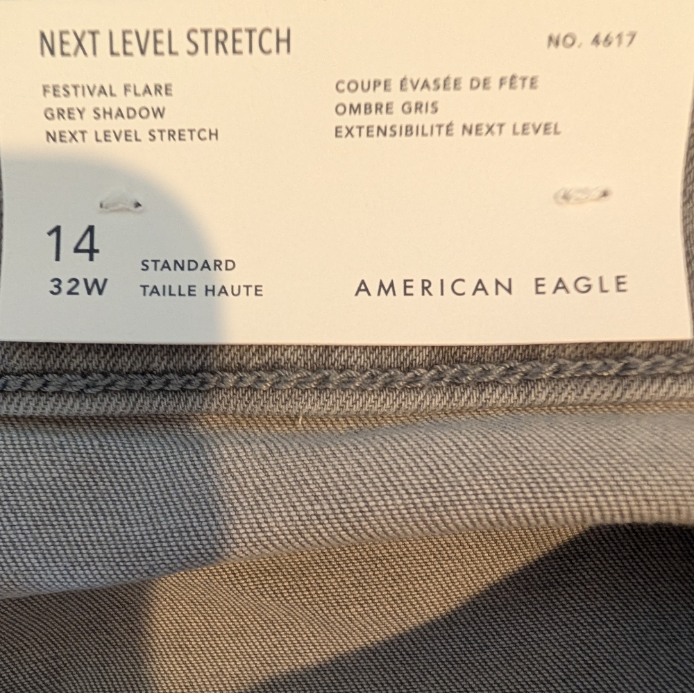 American Eagle Outfitters Festival Flare Jeans - Picture 4 of 4